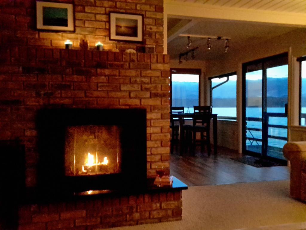 Union City Beach House At Hood Canal, Waterfront Vacation Rental Bagian luar foto